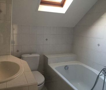 Location Appartement 2 pièces 53m² - Photo 4