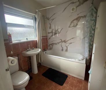 Room in a Shared House, Durham Road, B11 - Photo 2