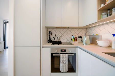 1 Bedroom 1 Bathroom Flat 805 - Photo 5