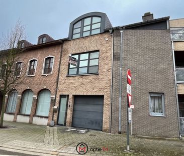 Eengezinswoning met twee parkeerplaatsen in het hart van Bilzen - Foto 6