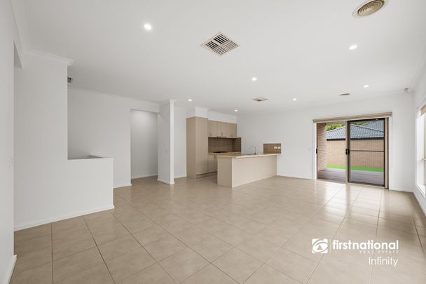 Family Home - Mernda Village Estate - Photo 1