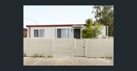 Cozy and Affordable Living in Lalor - Photo 4