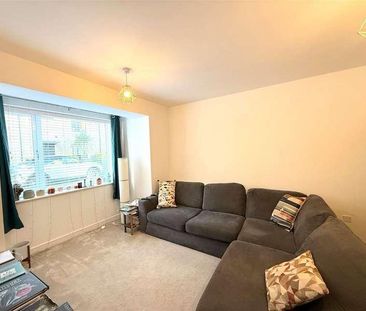 Michael Robbins Way, Mill Hill, NW7 - Photo 2