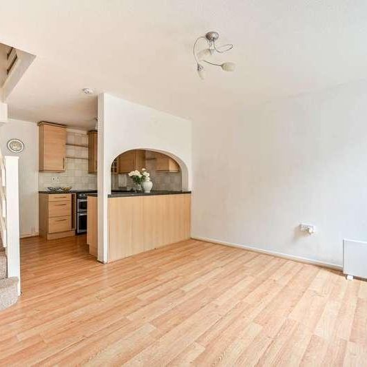 Waverley Court, Gu, Woking, GU22 - Photo 1