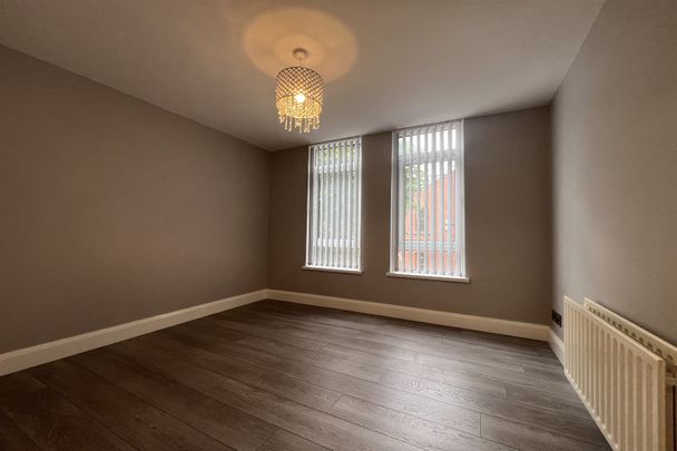 Flat 3, 6 Glandore Avenue, Belfast, BT15 3FB - Photo 1
