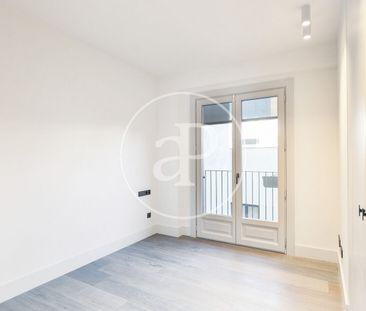 Apartment for rent in El Born - Photo 2