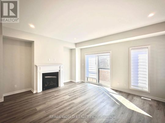 69 WINTERS CRESCENT - Photo 1