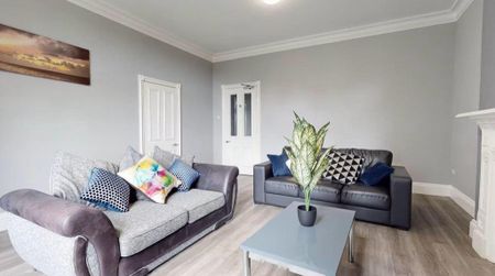 4 bedroom flat to rent - Photo 5