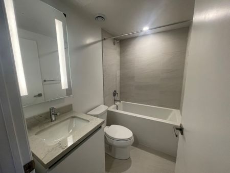 For Lease - 4015 The Exchange N/A Unit# 2402, Mississauga, Ontario - Photo 5