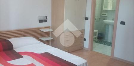Monolocale in affitto - Photo 2