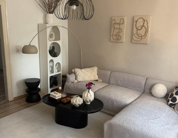 Nachmieter gesucht zum 01.12.2025 - Photo 1