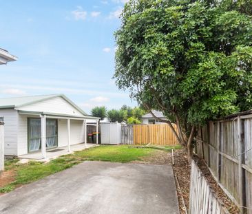Clendon Park Living! - Photo 4