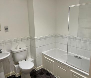 2 bedroom flat to rent - Photo 5