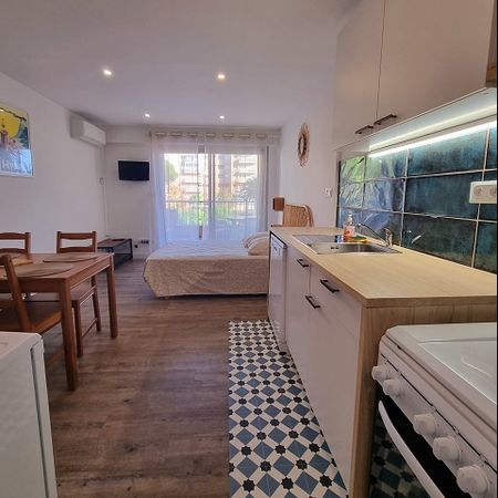 Location Appartement 1 pièce 23m² - Photo 3