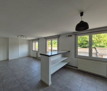 Location Appartement 3 pièces 72m² LENS 62300 - Photo 2