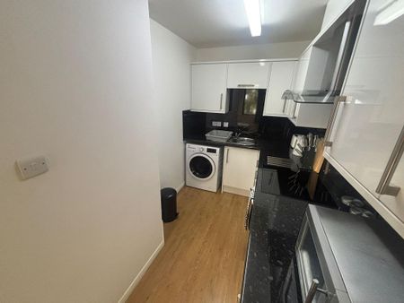1 bedroom flat to rent - Photo 3