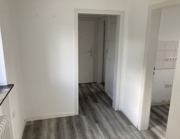 Gemütliche 2-Raum Wohnung mit Balkon - Foto 1