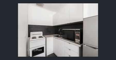 GREAT LOCATION AND QUIET BLOCK TO MATCH!! - Photo 2