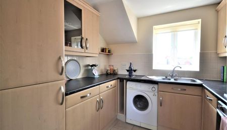 Gras Lawn, Barrack Road, Exeter - Photo 5