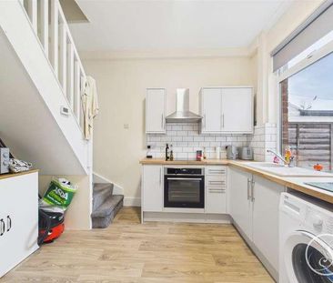 Beech Grove Terrace, Garforth, Leeds, LS25 - Photo 6