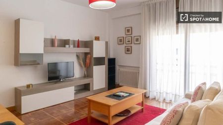 4 room luxury Apartment for rent in Madrid, Autonomous Region of Madrid - Photo 5