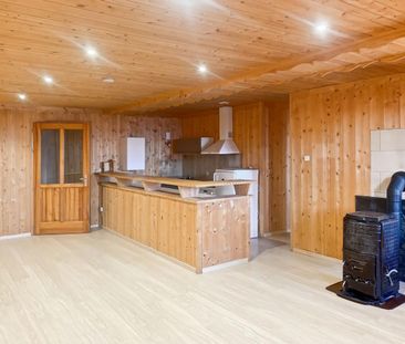 Location Appartement 3 pièces 70m² DOUBS 25300 - Photo 2