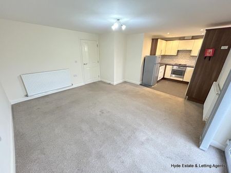 Flat 33 The Horizons, Moss Lane, BL6 5GH, BL6 5GH - Photo 2