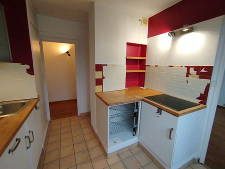 Location Appartement 2 pièces 44m² MARCQ EN BAROEUL 59700 - Photo 3