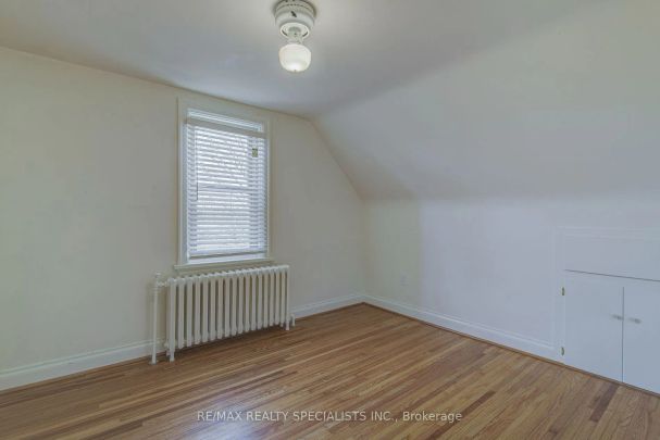 Detached Home For Lease | X8310222 - Photo 1