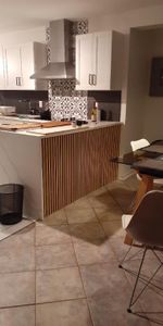 Maison de ville meublée et rénovée a Longueuil – Cadre résidentiel calme - Photo 3
