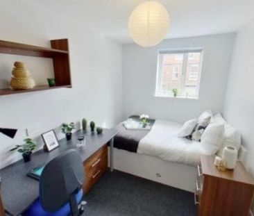 Albert Square, Lenton, Property for rent - Photo 2