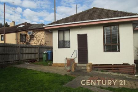 Spacious 3-Bedroom Home on a Large Corner Block - Photo 3
