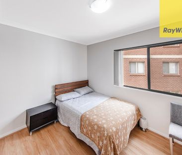 Two Bedroom Unit In Central Location - Photo 1