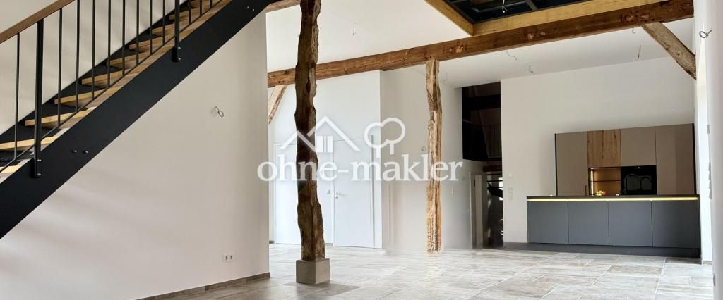 Vor den Toren Hamburgs: Denkmal-Wohntraum für Individualisten - Foto 1