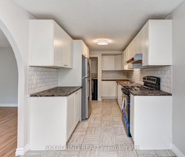 For Lease - 48 Cluthe Crescent, Kitchener, Ontario - Photo 2