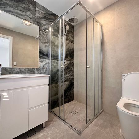 Modern 2-Bedroom Home with Single Garage in Quakers Hill - Photo 3