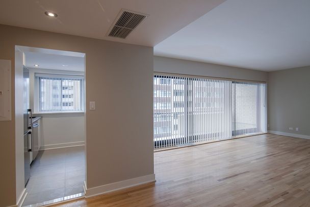 3435 Rue Drummond - Photo 1