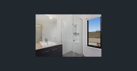 Townhouse family home - Photo 5