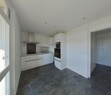 Location Appartement 4 pièces 71m² VALENCE 26000 - Photo 4