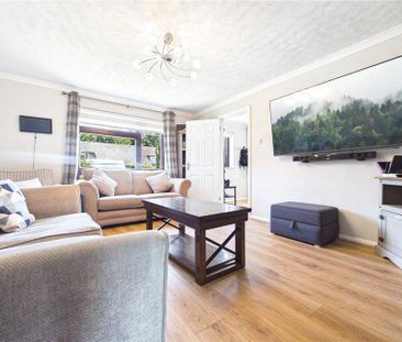3 bedroom detached house to rent - Photo 2