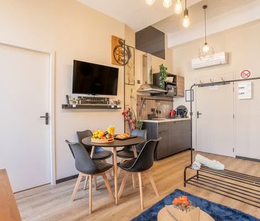 Rue du Jeune Anacharsis - Photo 2