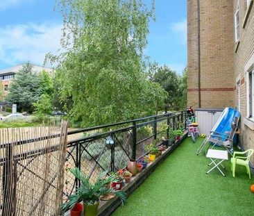 Exceter Close, Watford, WD24 - Photo 2