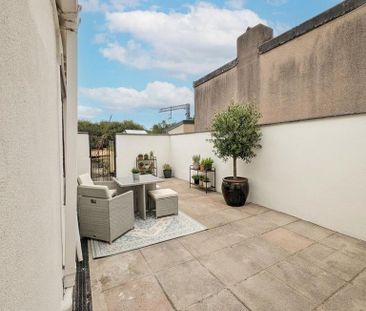 3 bedroom terraced house to rent - Photo 6