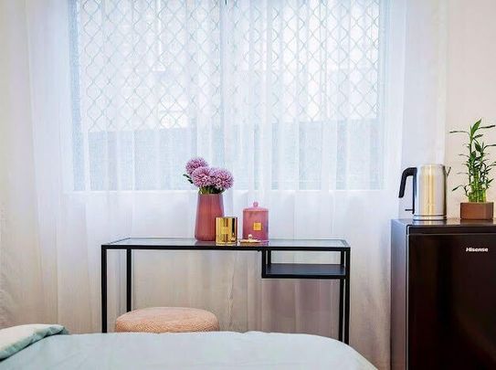 Hurstville - Photo 1