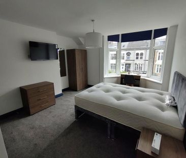 Room 5, South Shields, Tyne and Wear, NE33 2LZ - Photo 5