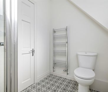 Rent Abbey Lane, Woodseats, S8 £950pcm - Photo 5