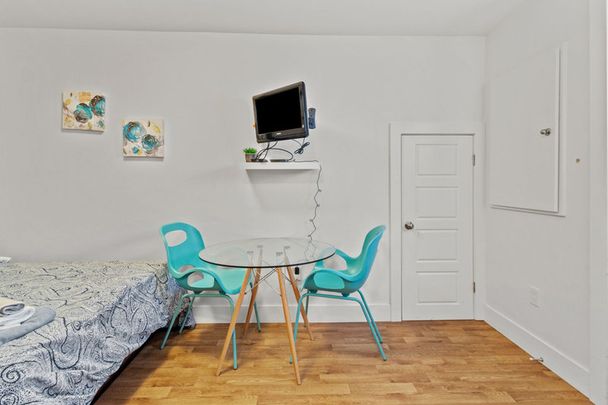 Pennywell Road - Photo 1