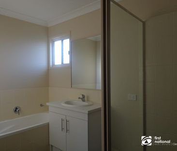 Stunning Family Home at 24 Parkview Drive, Springfield Lakes - Photo 6