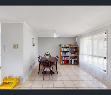 7 Siska Court, Beachmere, Qld 4510 - Photo 5