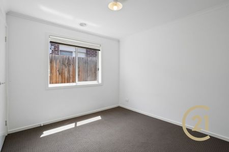 3 Dreelburn Terrace&comma; Melton South - Photo 4